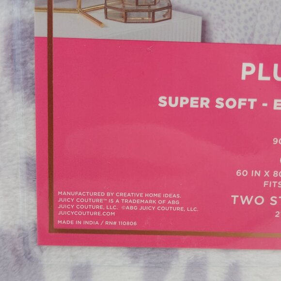 Juicy Couture Queen Plush Sheet Set Ultra Soft Cozy Leopard Print Lavender - Picture 6 of 8